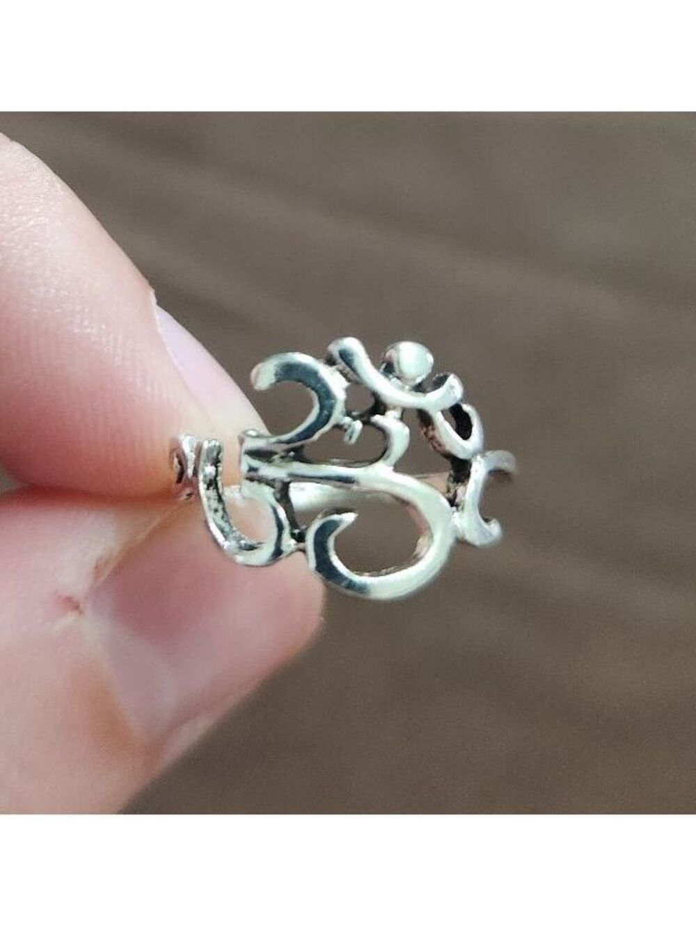 Vintage Style Silver Tone Om Symbol Ring Size 5.5